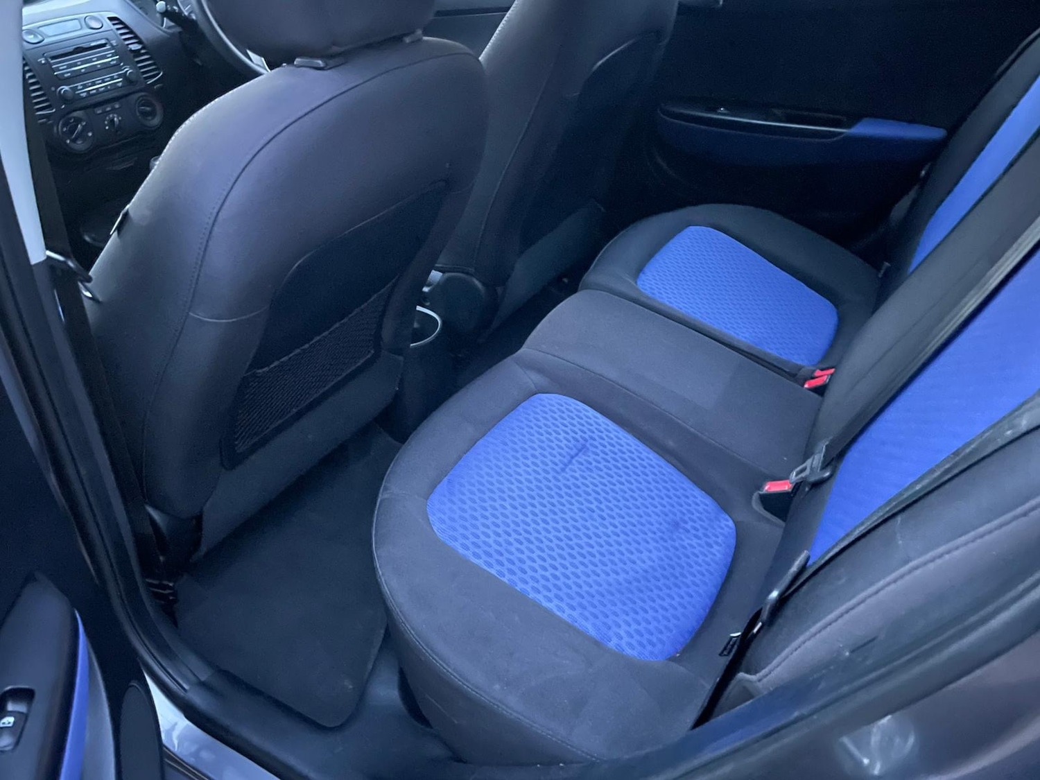 Used Hyundai i20 2009 for sale - 77588611: Photo 7