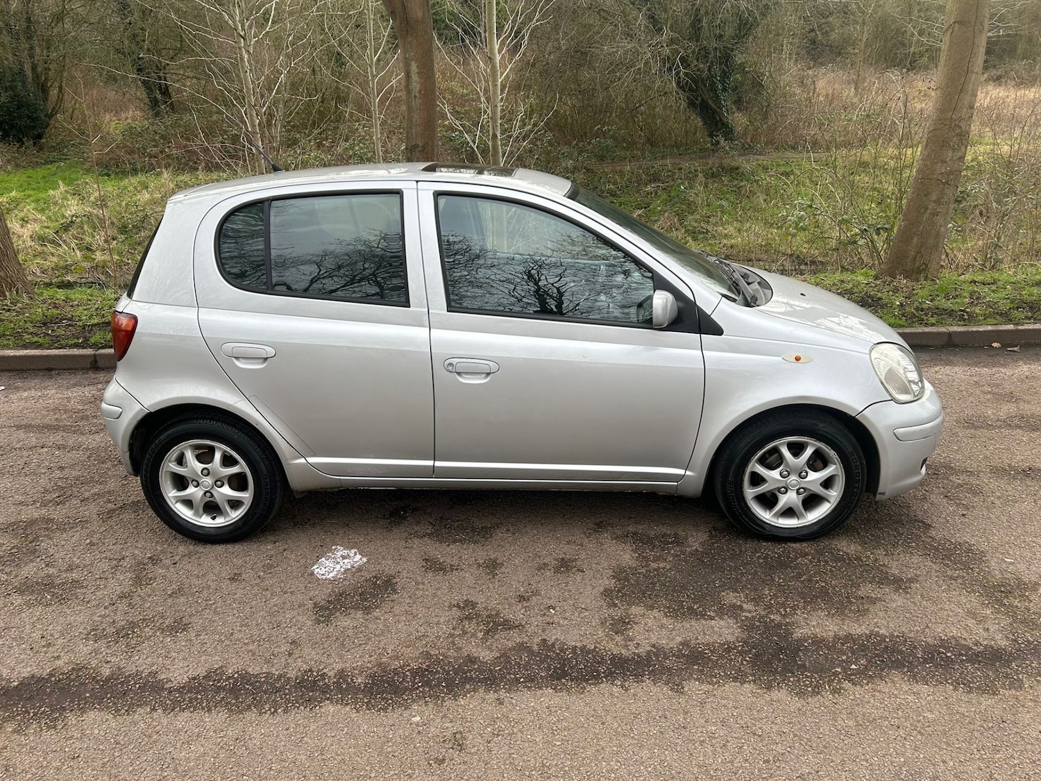 Used Toyota Yaris 2005 for sale - 77589820: Photo 6