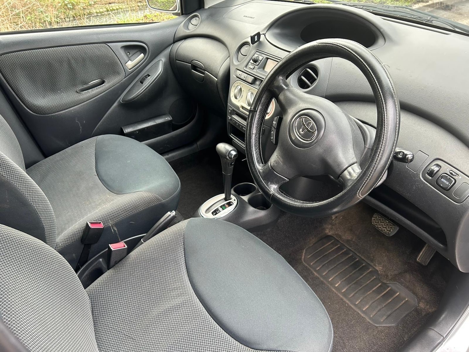 Used Toyota Yaris 2005 for sale - 77589820: Photo 7