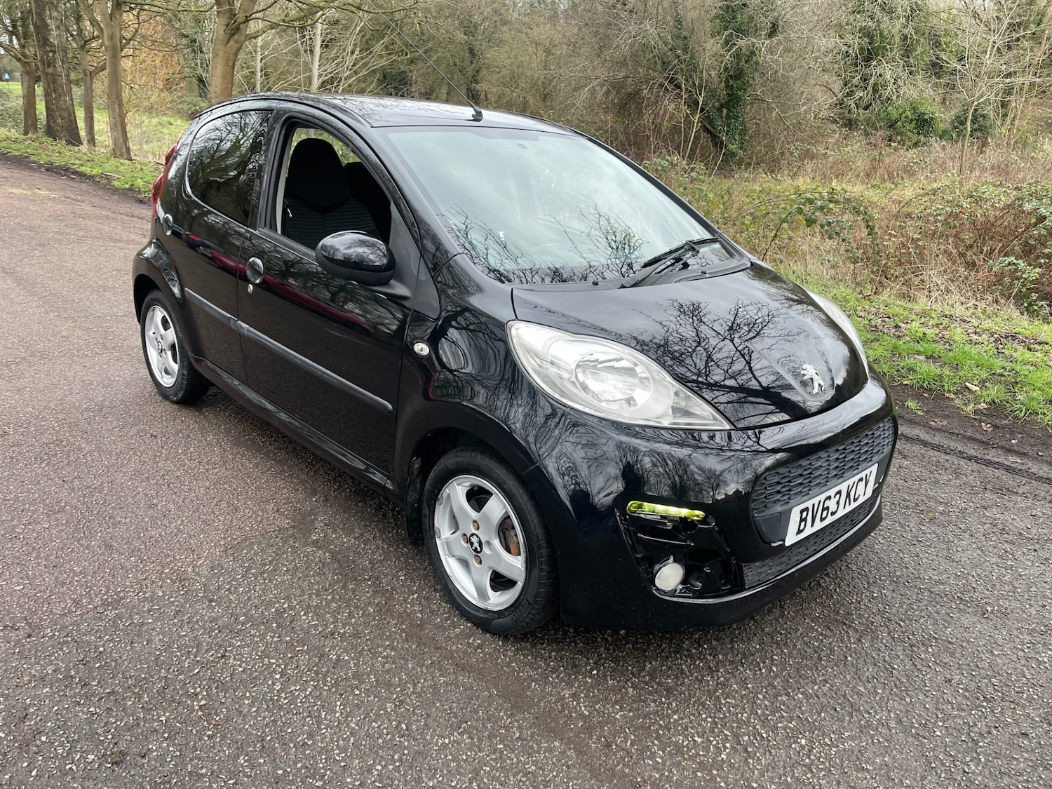 Used Peugeot 107 2013 for sale - 77154741: Photo 2