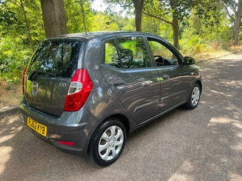 Used Hyundai i10 2012 for sale - 79608790: Photo