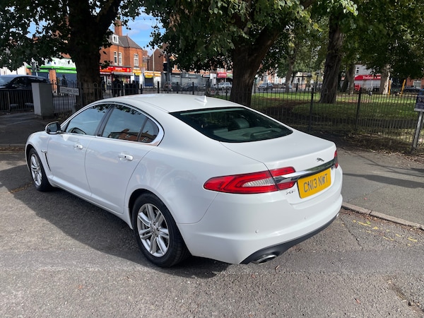 Used Jaguar XF 2013 for sale - 76246341: Photo 4