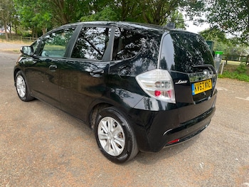 Used Honda Jazz 2013 for sale - 79320901: Photo