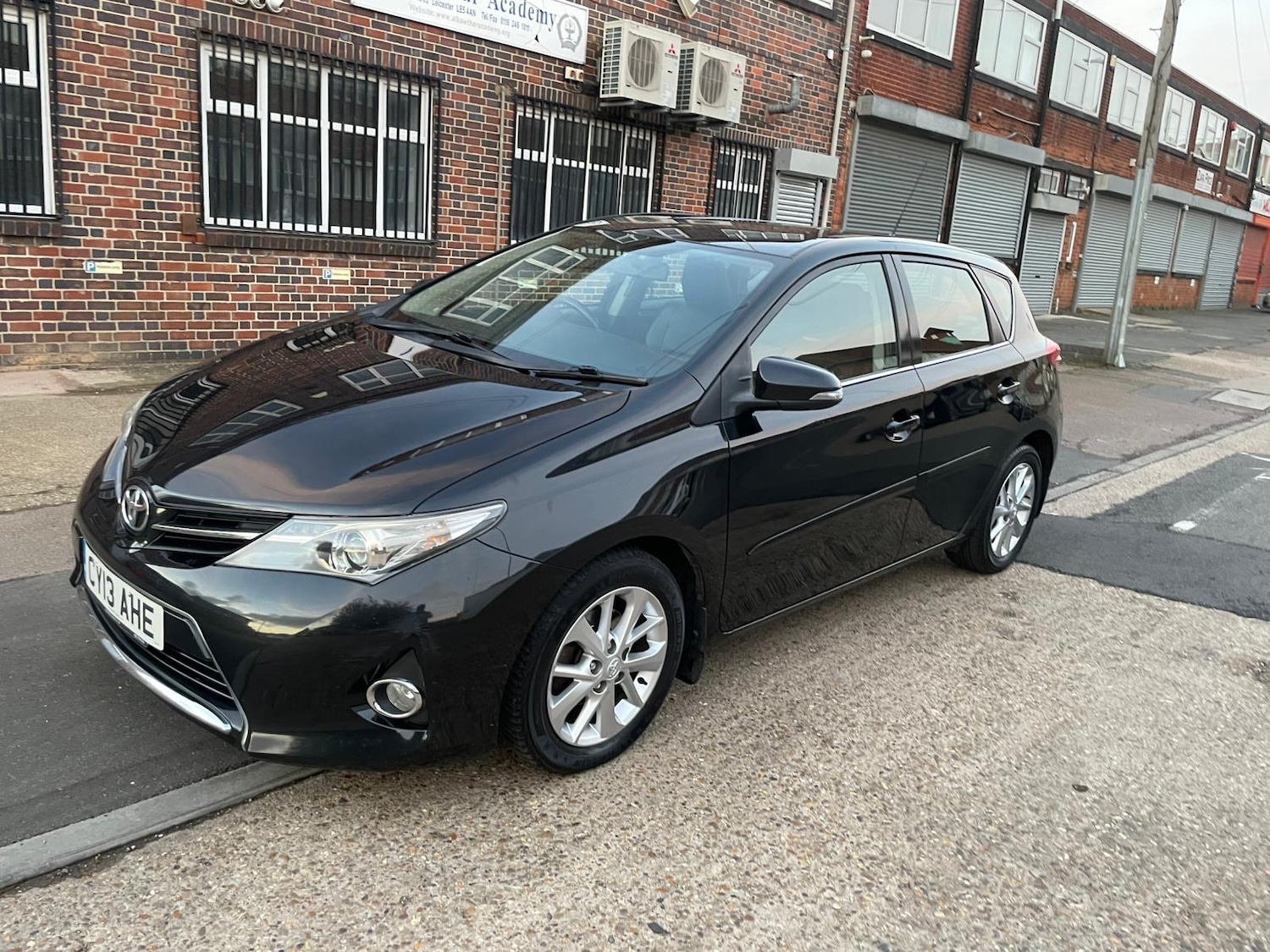 Used Toyota Auris 2013 for sale - 78060870: Photo 2