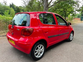 Used Toyota Yaris 2003 for sale - 79320757: Photo