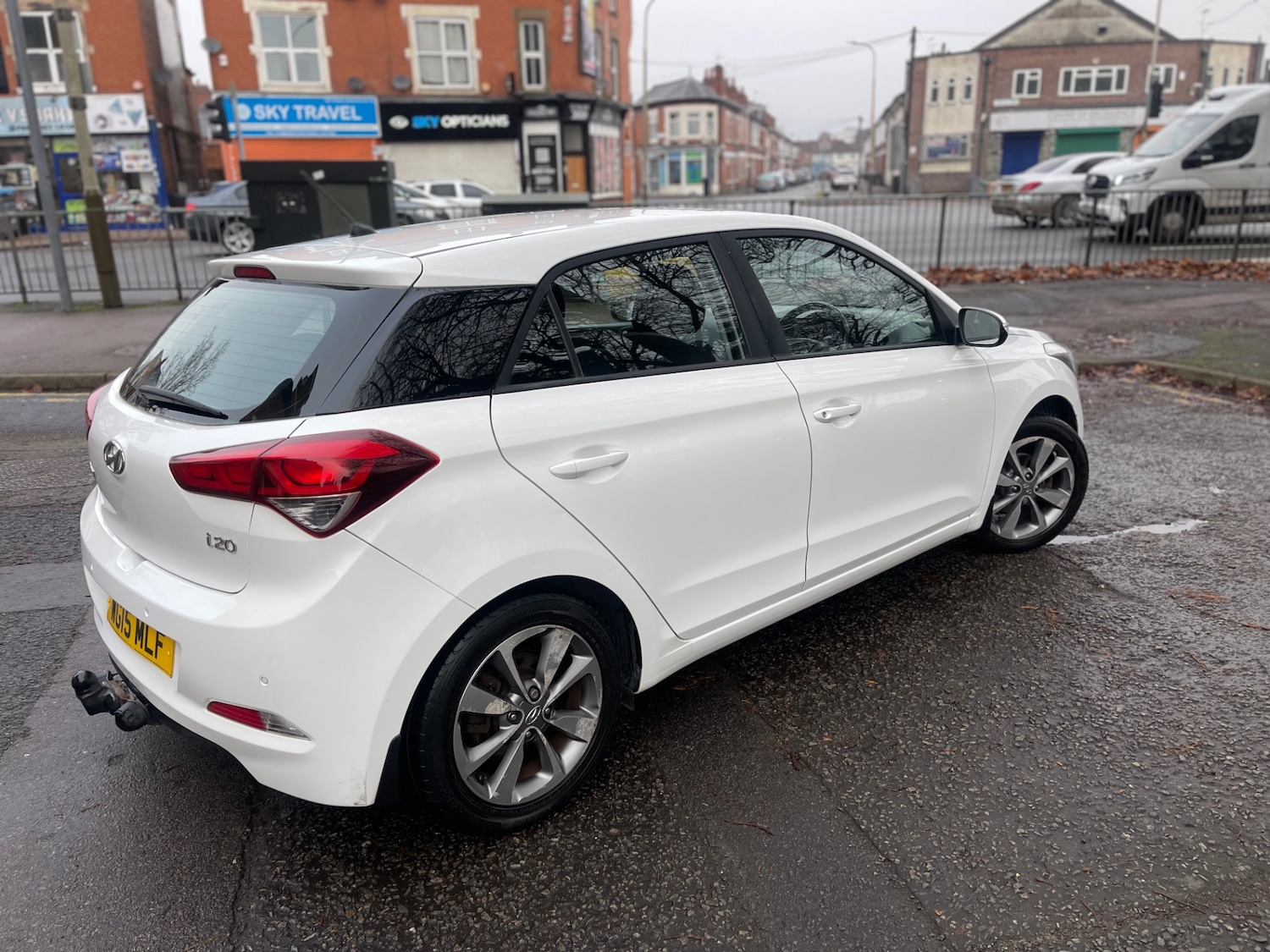 Used Hyundai i20 2015 for sale - 76931472: Photo 3