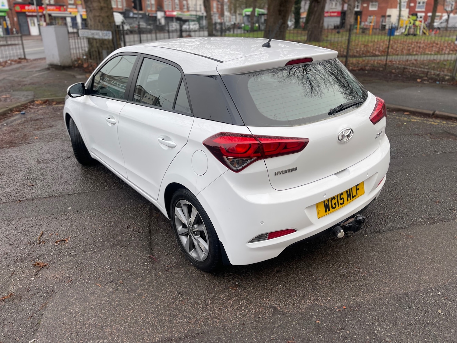 Used Hyundai i20 2015 for sale - 76931472: Photo 4