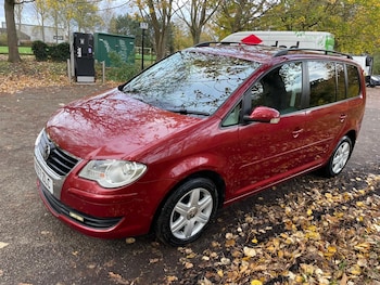 Used Volkswagen Touran 2007 for sale - 76467947: Photo