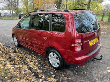 Used Volkswagen Touran 2007 for sale - 76467947: Photo