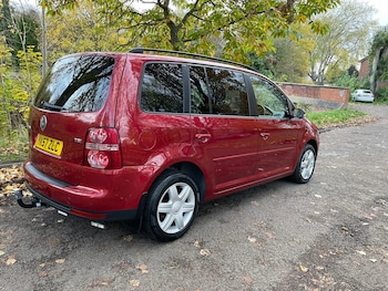 Used Volkswagen Touran 2007 for sale - 76467947: Photo