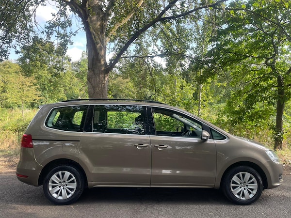 Used Volkswagen Sharan 2015 for sale - 75443537: Photo 5