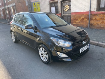 2013 (63) - 1.2 Active 5dr