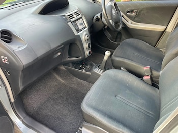 Used Toyota Yaris 2008 for sale - 78853000: Photo
