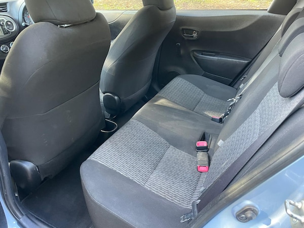 Used Toyota Yaris 2013 for sale - 76246332: Photo 8