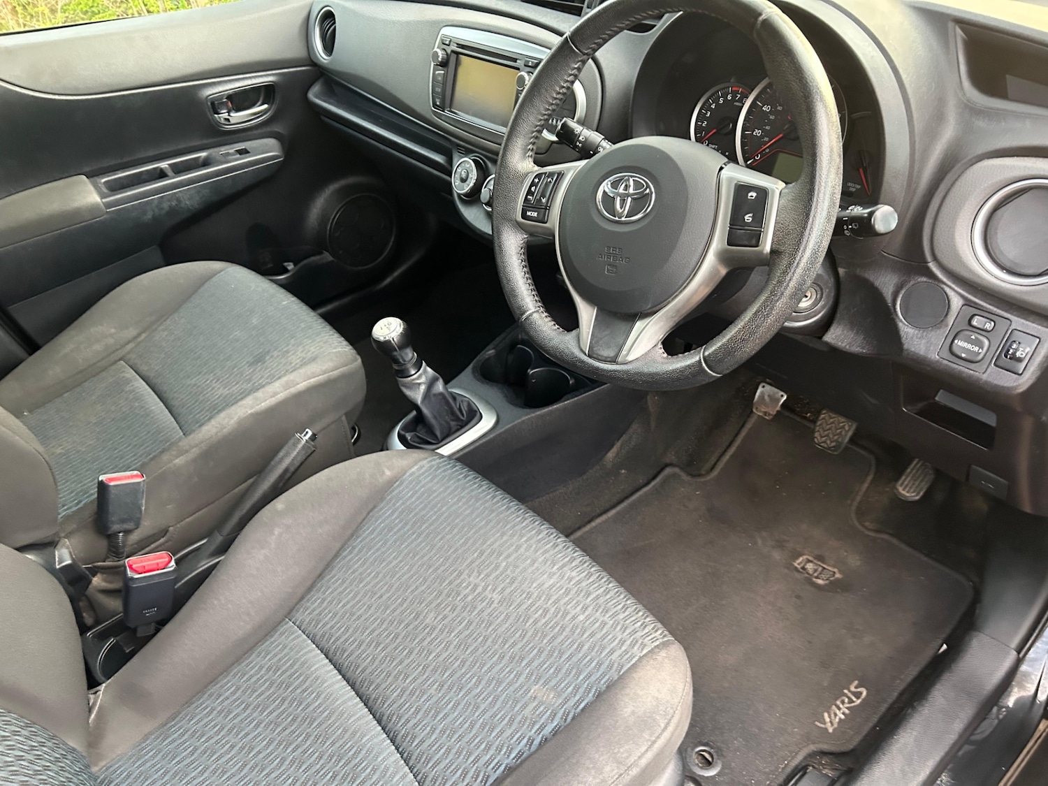 Used Toyota Yaris 2012 for sale - 78060876: Photo 7