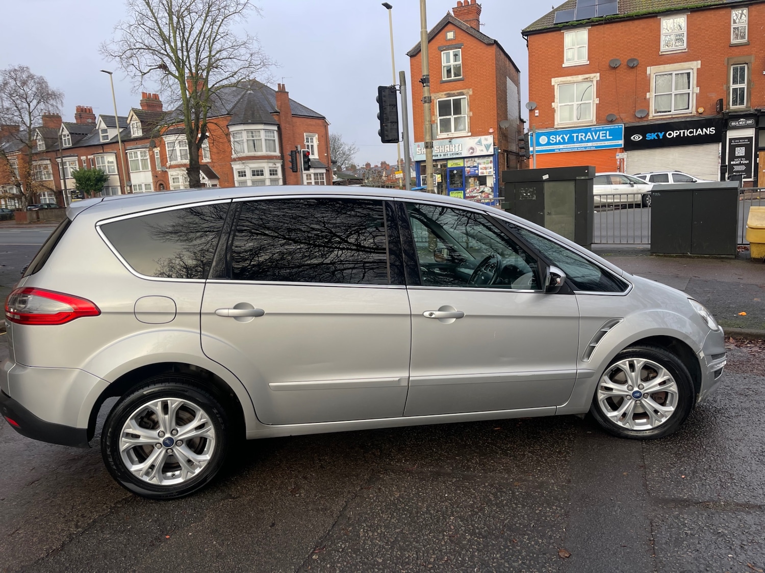 Used Ford S-Max 2011 for sale - 76931655: Photo 6