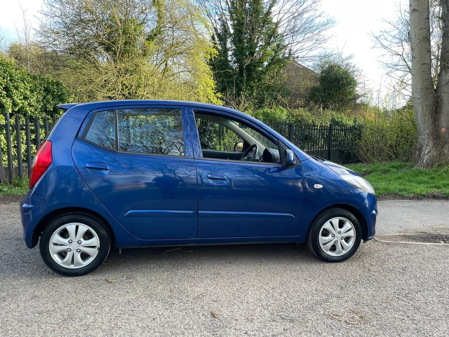 Used Hyundai i10 2012 for sale - 78067409: Photo 5
