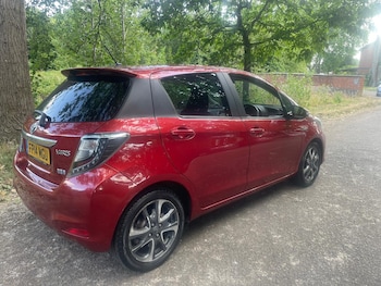 Used Toyota Yaris 2014 for sale - 75156418: Photo