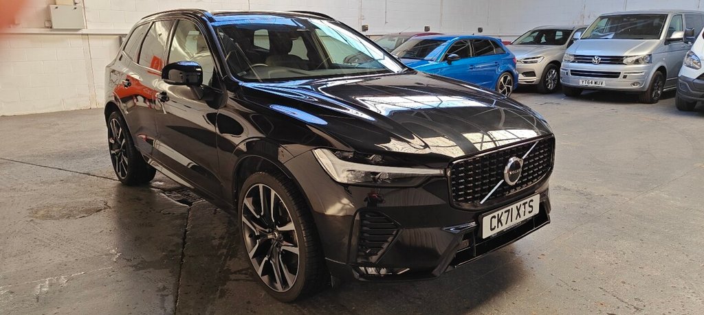 Used Volvo XC60 2021 for sale - 76308899: Photo 1