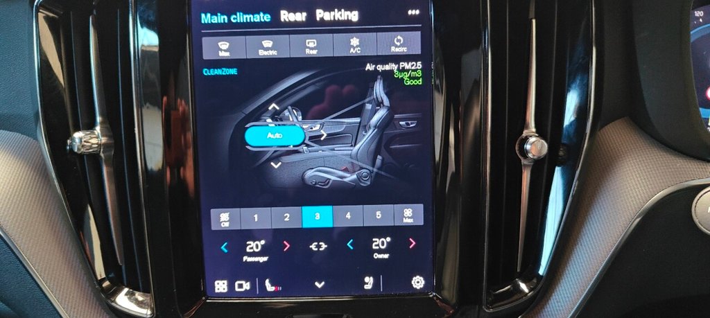 Used Volvo XC60 2021 for sale - 76308899: Photo 21