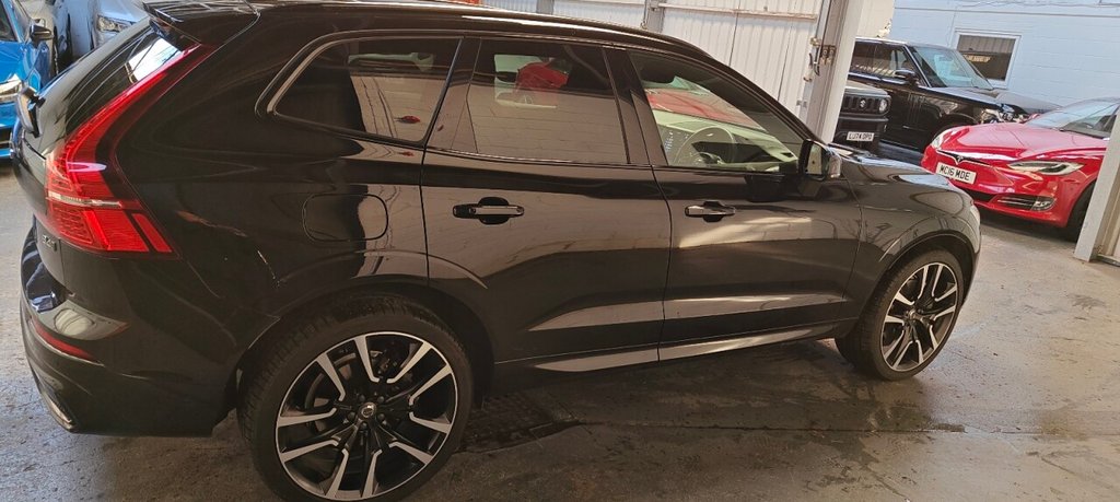 Used Volvo XC60 2021 for sale - 76308899: Photo 3