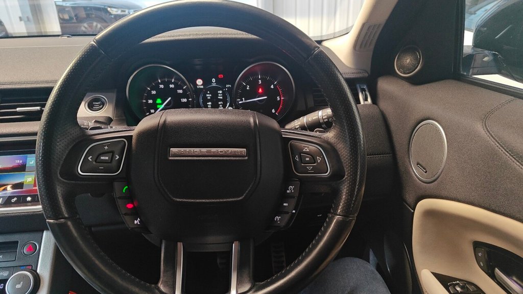 Used Land Rover Range Rover Evoque 2016 for sale - 76308902: Photo 11