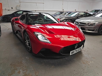 Used Maserati MC20 2024 for sale - 76308898: Photo