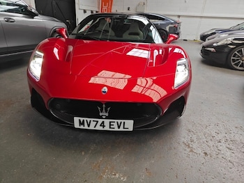 Used Maserati MC20 2024 for sale - 76308898: Photo