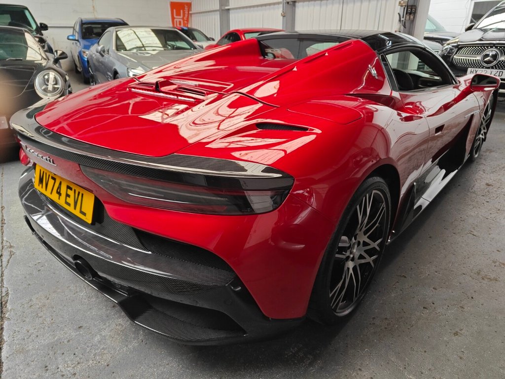 Used Maserati MC20 2024 for sale - 76308898: Photo 6