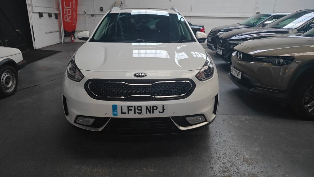 Used Kia Niro 2019 for sale - 76429808: Photo 2