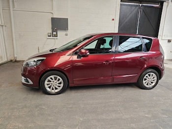 Used Renault Scenic 2012 for sale - 75370645: Photo