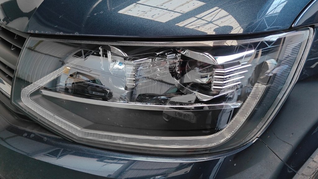 Used Volkswagen Transporter 2019 for sale - 76642418: Photo 39