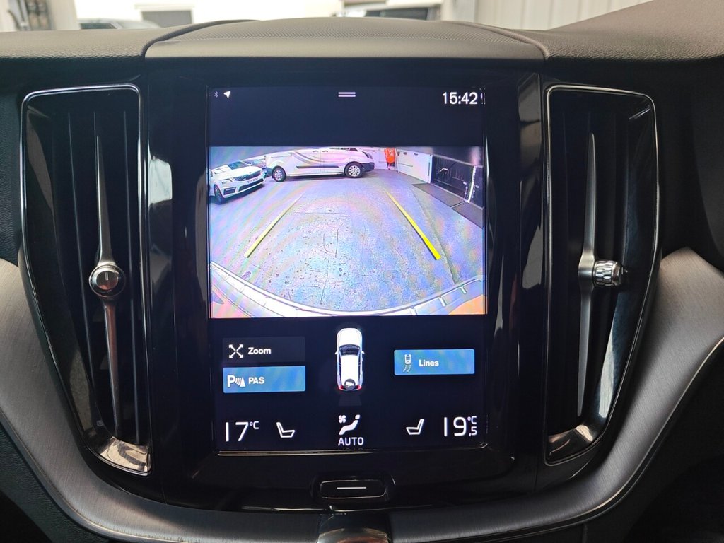 Used Volvo XC60 2020 for sale - 76308903: Photo 21