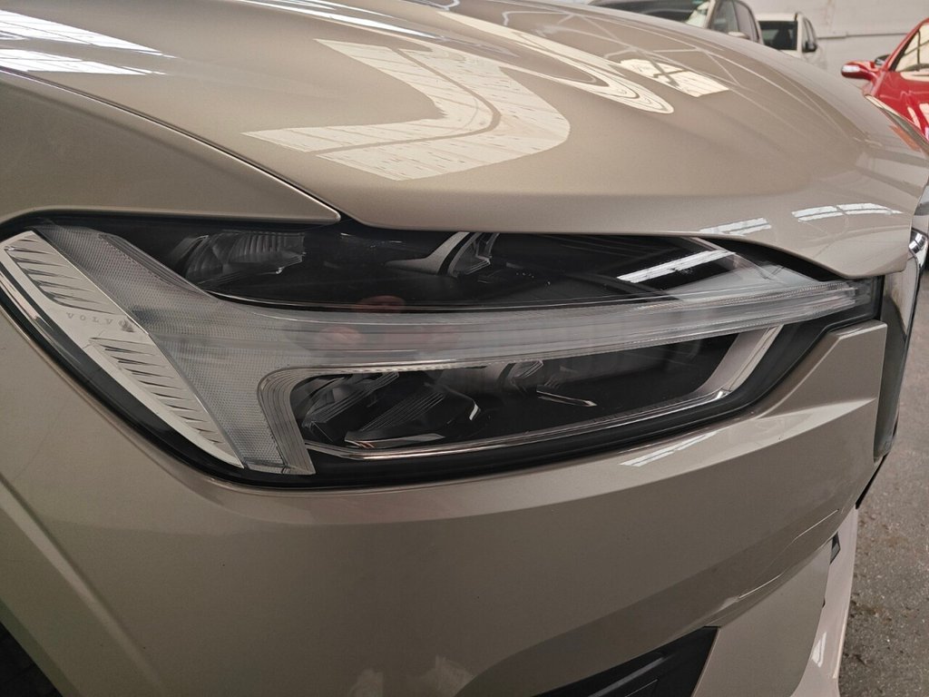 Used Volvo XC60 2020 for sale - 76308903: Photo 30