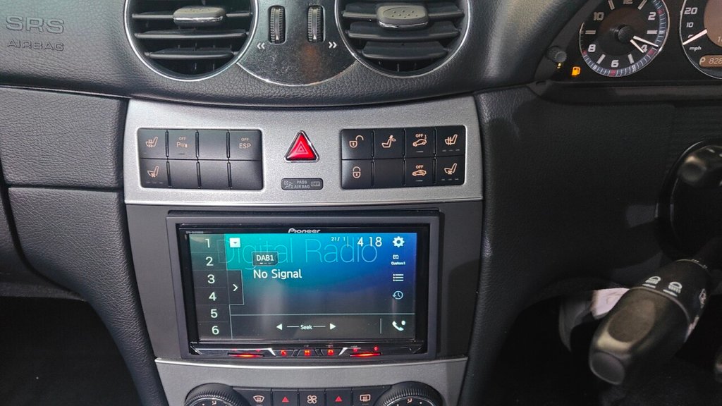 Used Mercedes-Benz CLK 2007 for sale - 76482405: Photo 33