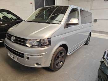 Used Volkswagen Caravelle 2014 for sale - 74460703: Photo