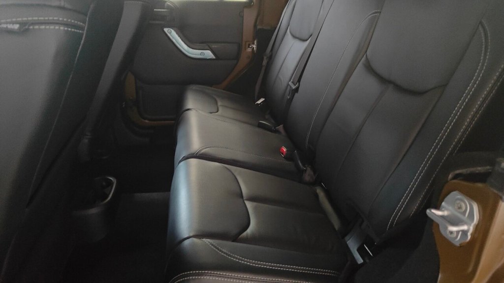 Used Jeep Wrangler 2018 for sale - 76558894: Photo 15