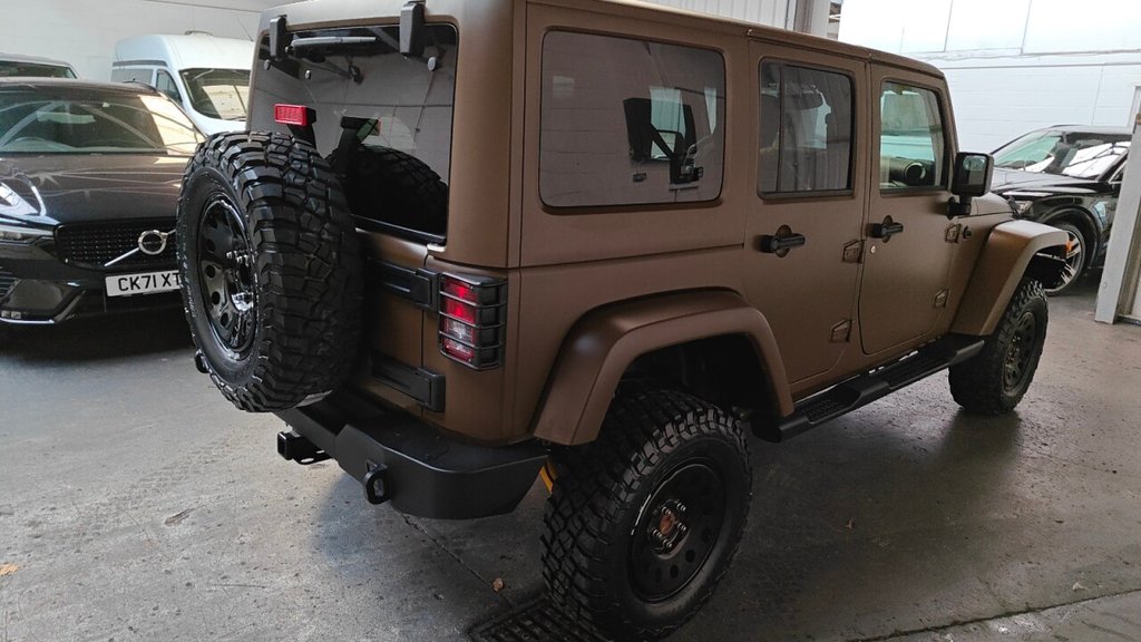 Used Jeep Wrangler 2018 for sale - 76558894: Photo 5