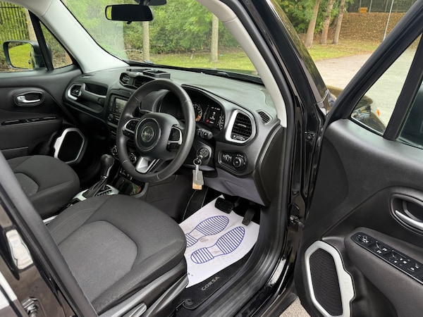 Used Jeep Renegade 2018 for sale - 75995444: Photo 14