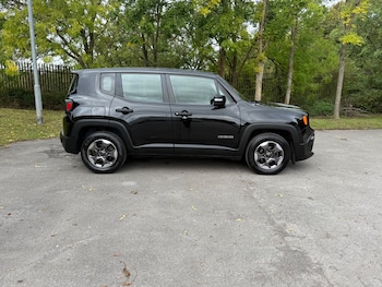 Used Jeep Renegade 2018 for sale - 75995444: Photo 4