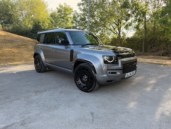 Used Land Rover Defender 2024 for sale - 79486190: Photo