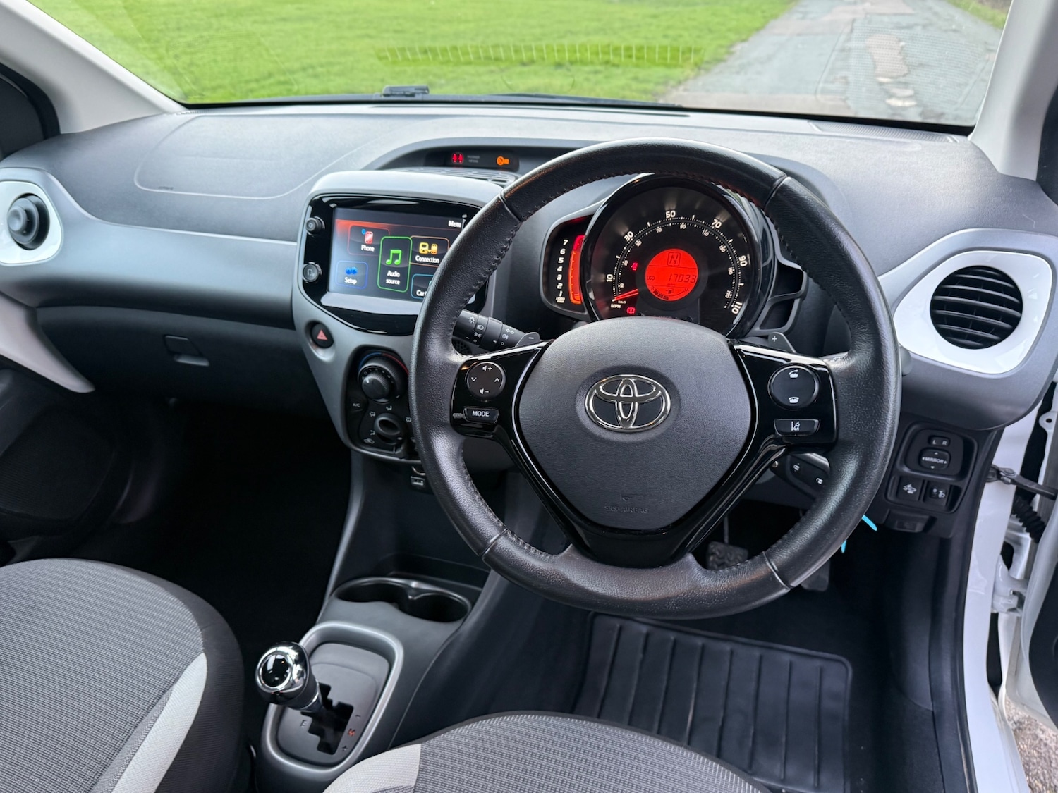 Used Toyota AYGO 2021 for sale - 77637070: Photo 8