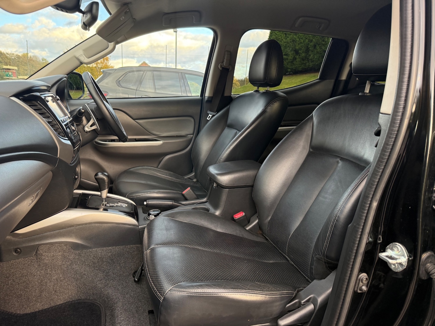 Used Mitsubishi L200 2016 for sale - 76431077: Photo 10