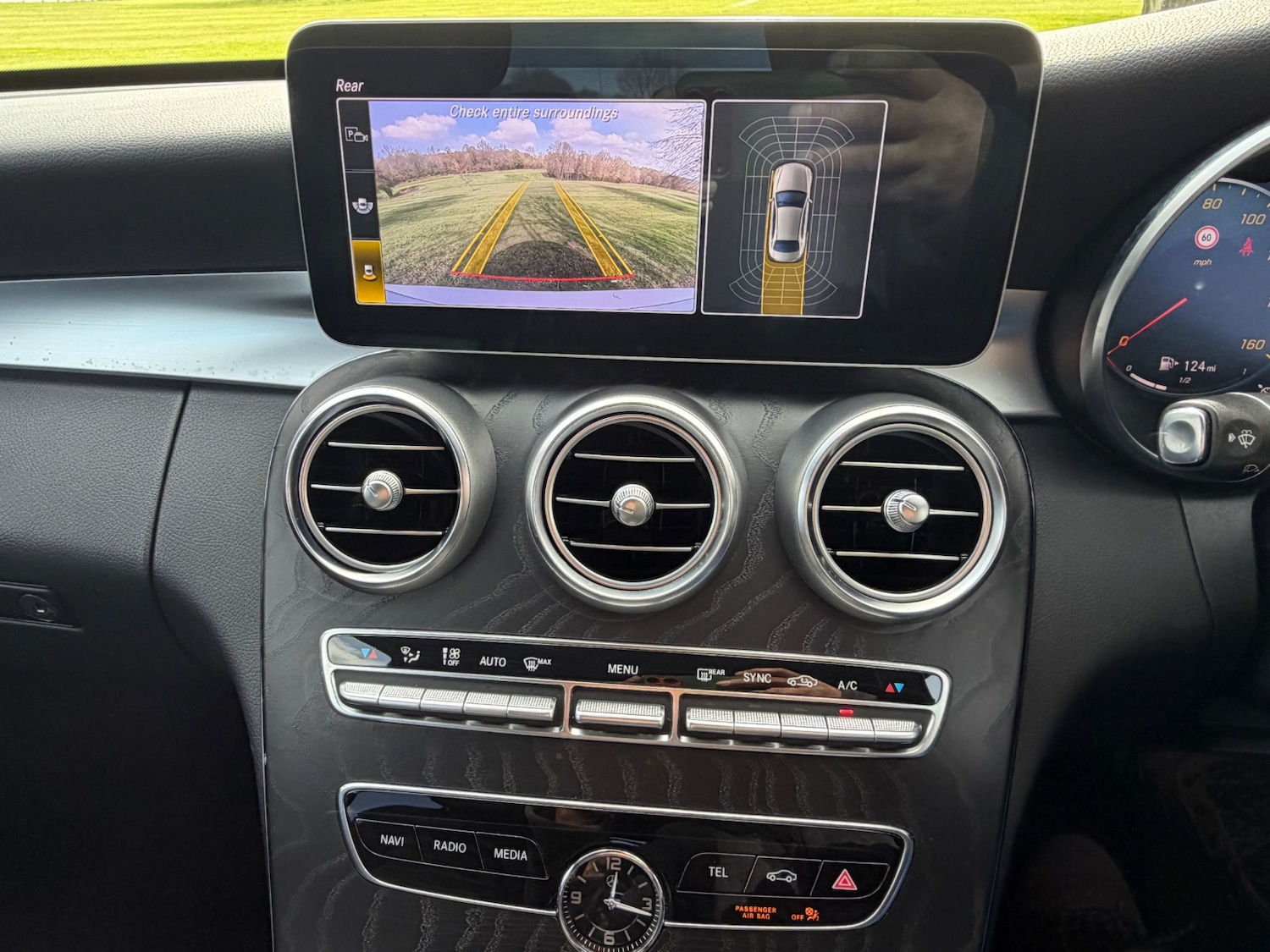 Used Mercedes-Benz C Class 2020 for sale - 78196854: Photo 12