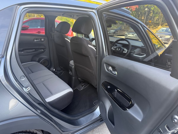 Used Honda Jazz 2020 for sale - 76246304: Photo 20