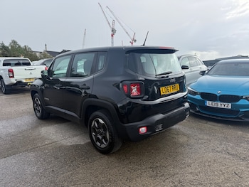 Used Jeep Renegade 2018 for sale - 75767415: Photo