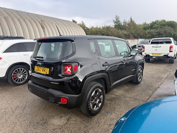 Used Jeep Renegade 2018 for sale - 75767415: Photo