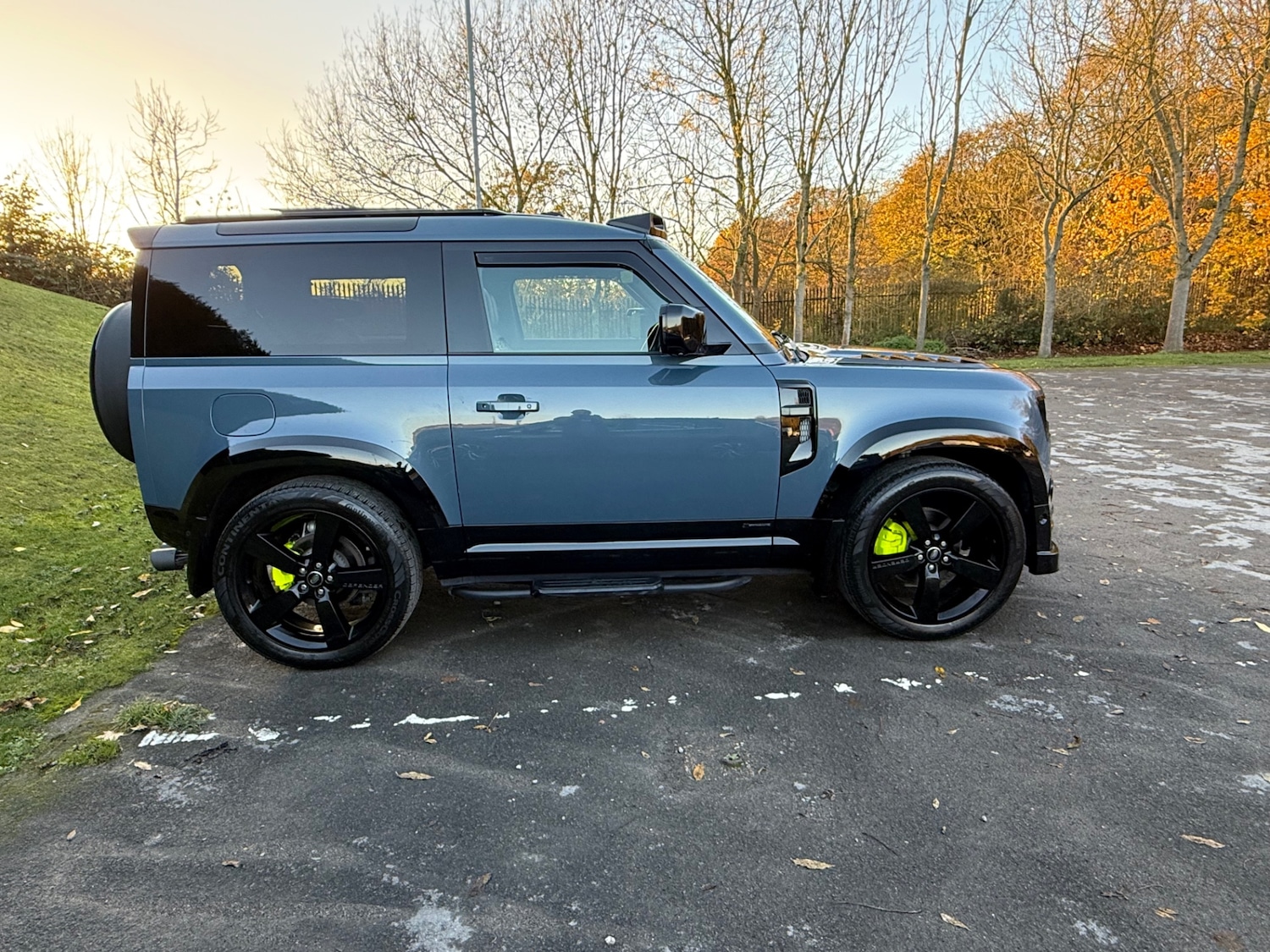 Used Land Rover Defender 2020 for sale - 76521218: Photo 11