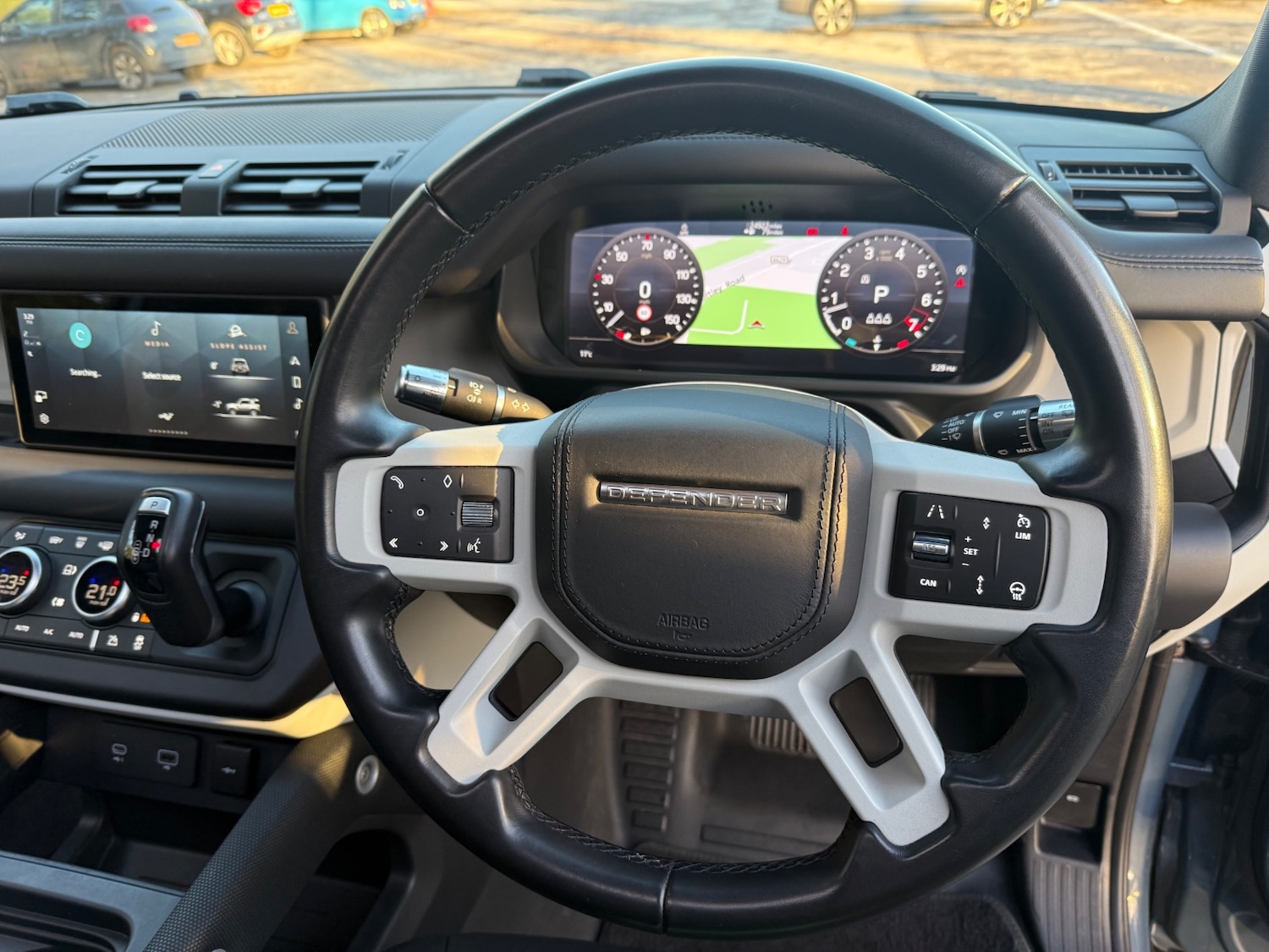 Used Land Rover Defender 2020 for sale - 76521218: Photo 26