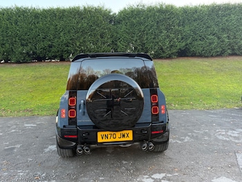 Used Land Rover Defender 2020 for sale - 76521218: Photo